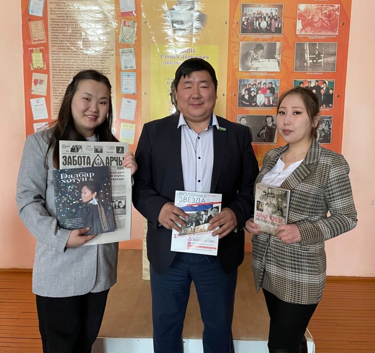 XXIV республиканском фестивале-конкурсе «ТУОС МААСКЫ» среди самодеятельных (любительских) театральных коллективов