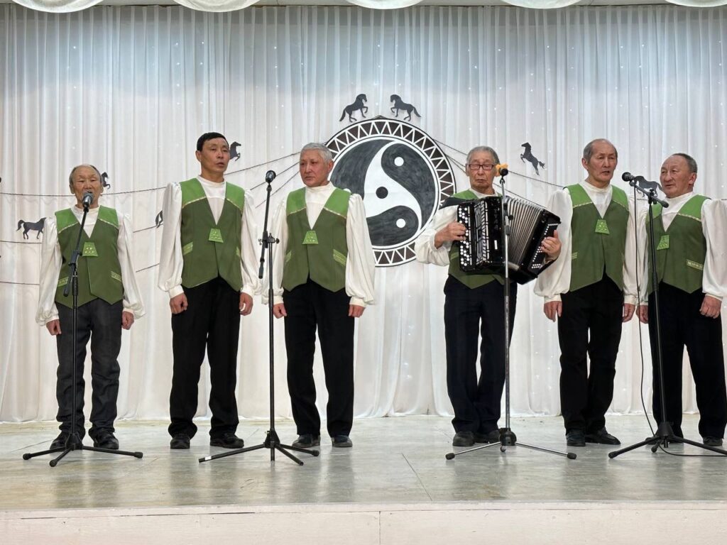 Вокальный ансамбль «Дархан»